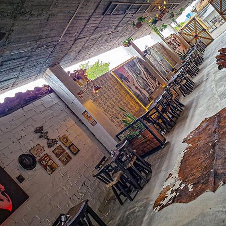 Urban Hostal San Gil- Piscina Restaurante Bar Exterior photo
